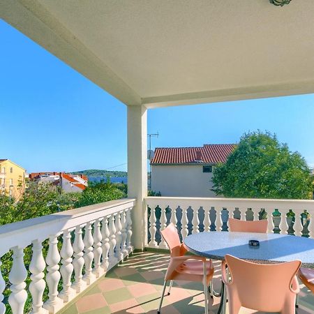 Apartmani Vukicevic Vodice Eksteriør bilde
